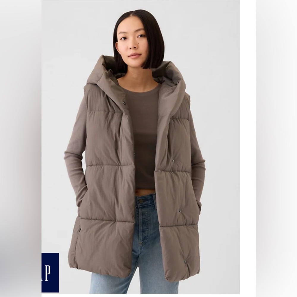 NWT The Gap Duvet Wrap Puffer Vest
L Petite | plymouth rock brown